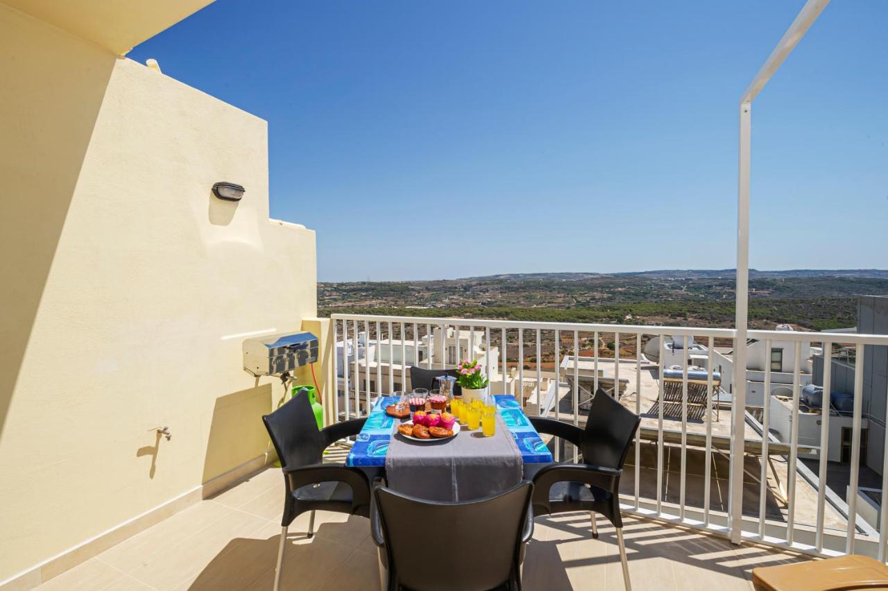 Summer Breeze Apartment With Terrace With Panoramic Views - By Getawaysmalta Мелліха Екстер'єр фото